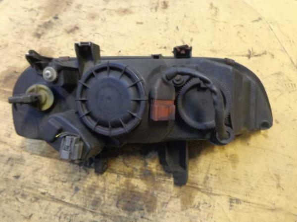 PHARE GAUCHE ROVER - Vue 2